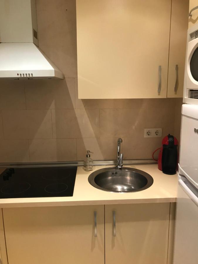 Ilios Apartamentos Málaga Oda fotoğraf